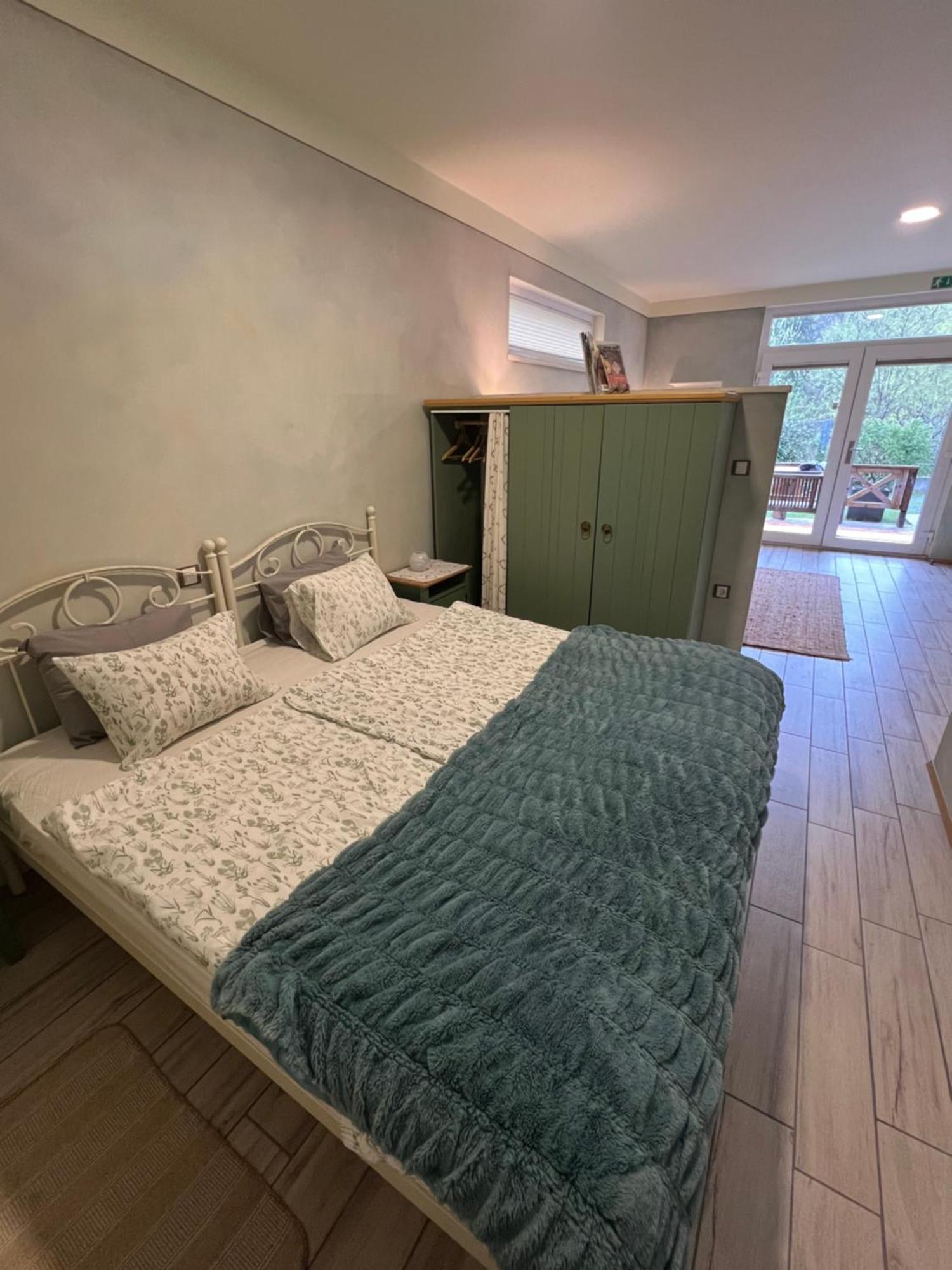 Apartments Kokl - Adults Only Radovljica Pokoj fotografie