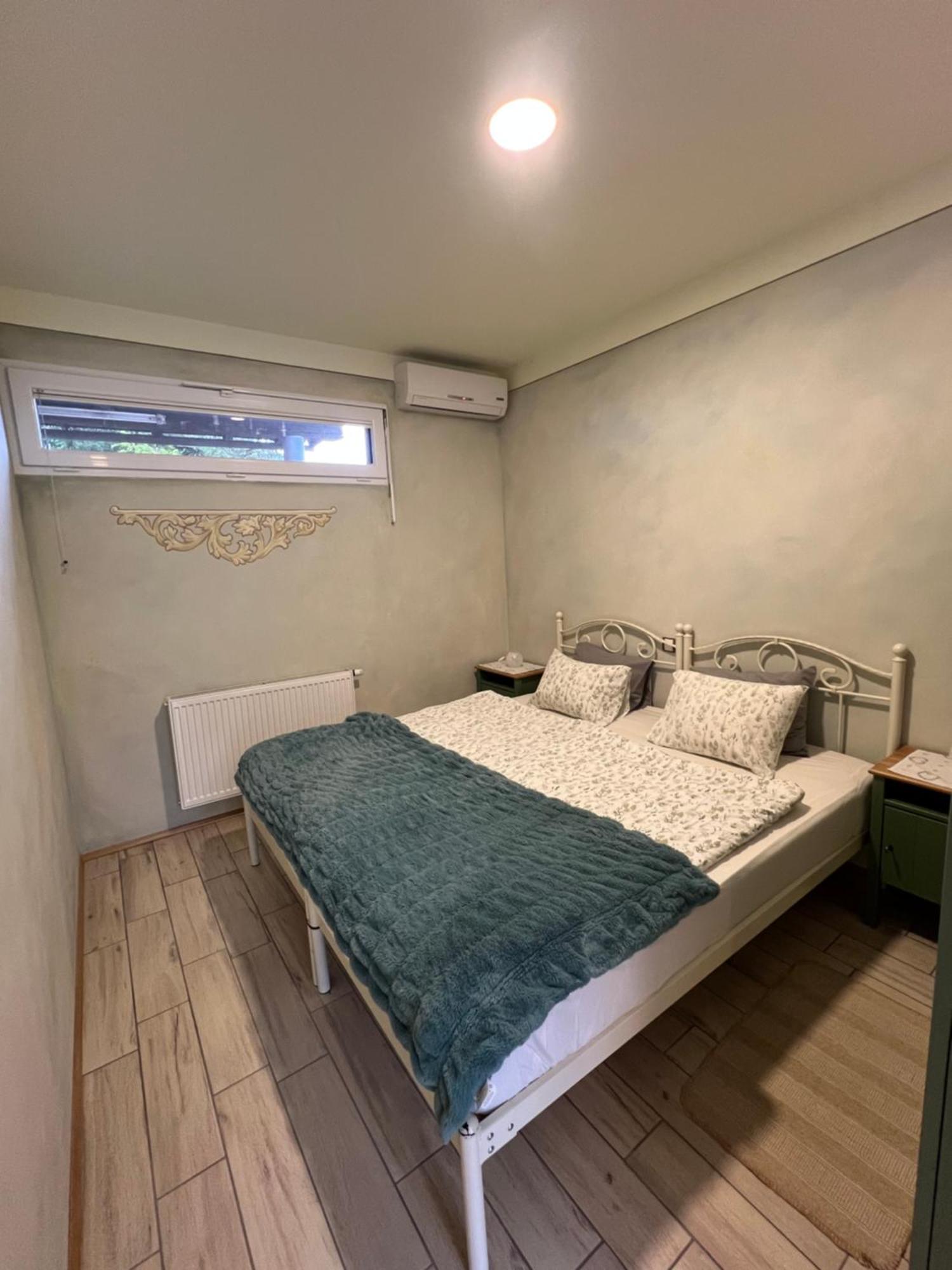 Apartments Kokl - Adults Only Radovljica Pokoj fotografie