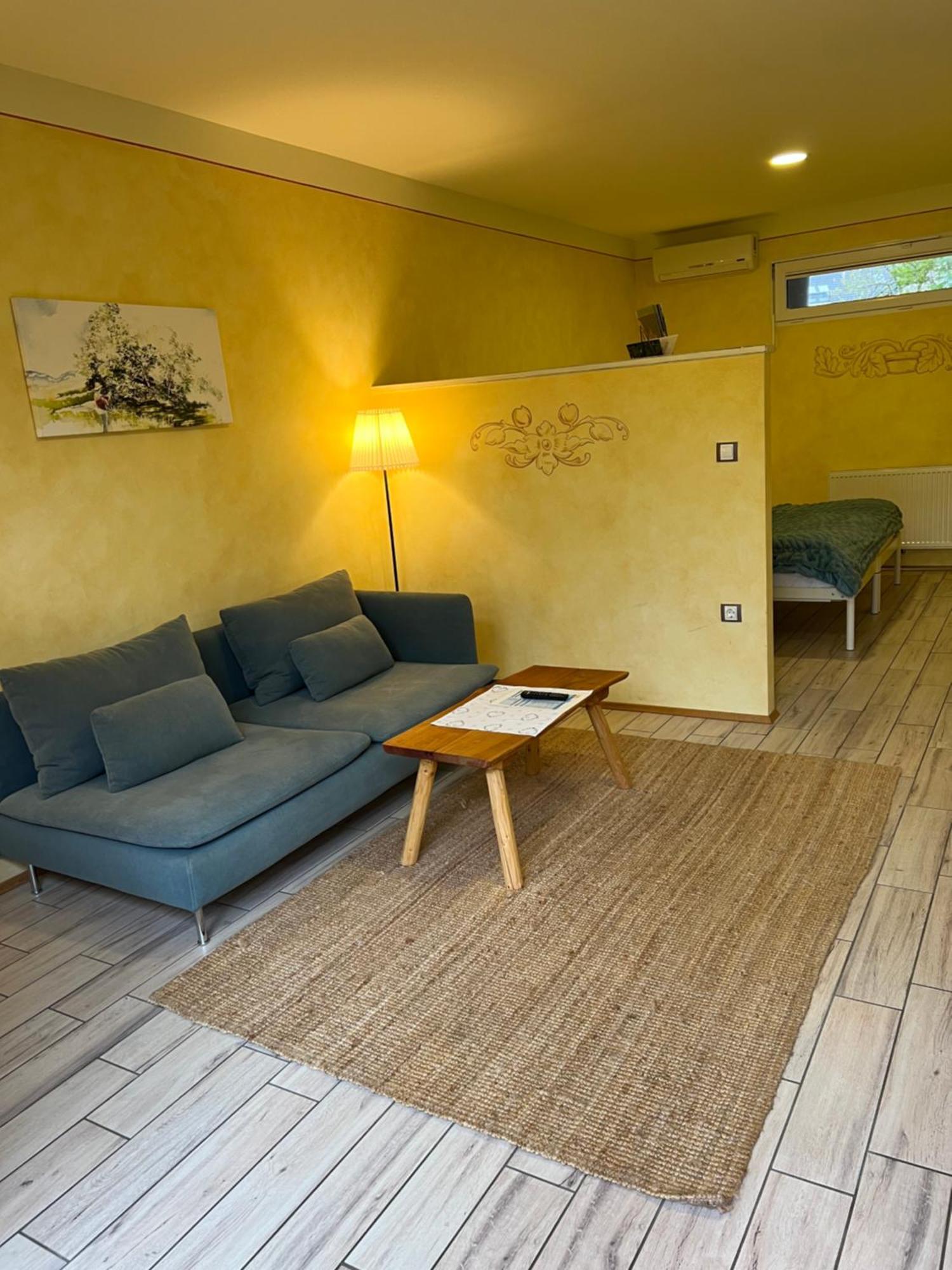 Apartments Kokl - Adults Only Radovljica Pokoj fotografie