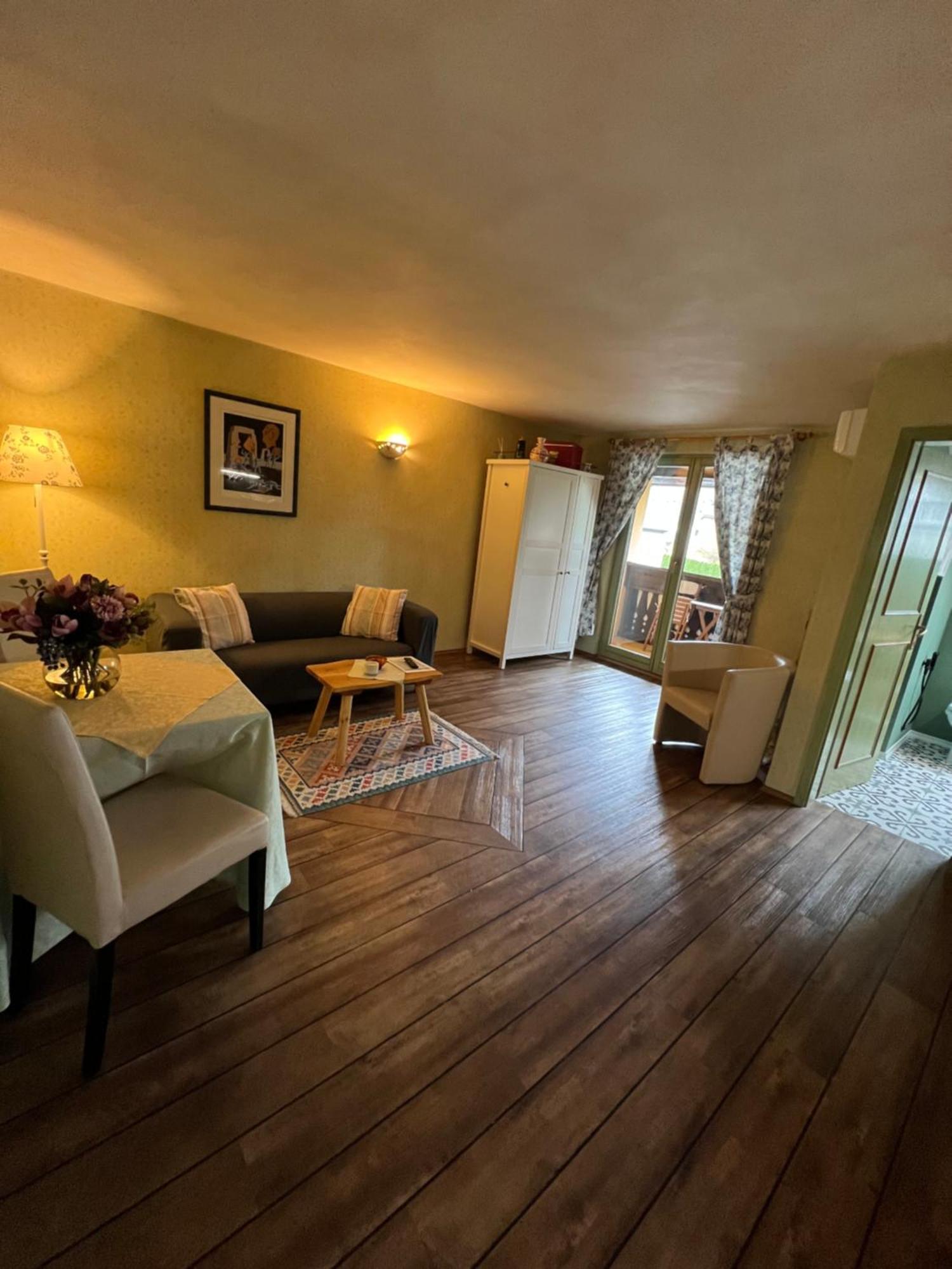 Apartments Kokl - Adults Only Radovljica Exteriér fotografie